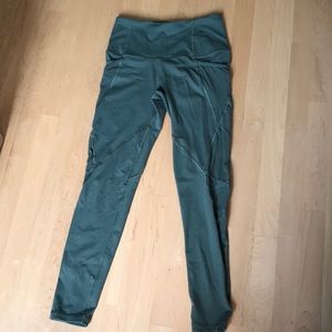 VICTORIA KNOCKOUT TIGHT